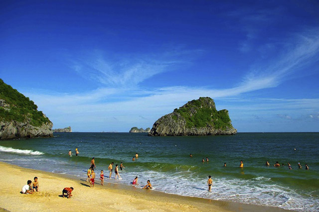 Ba Hòn Đầm quần Đảo Bà Lụa
