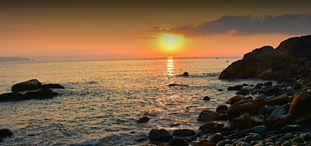 bãi tắm Hoàng Hậu