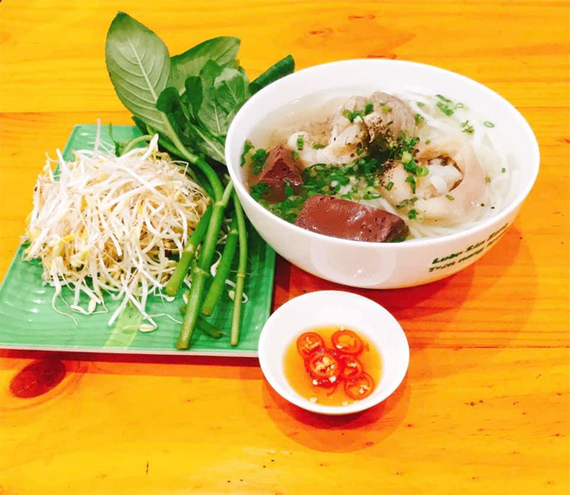 bánh canh Trảng Bàng đúng chất Tây Ninh