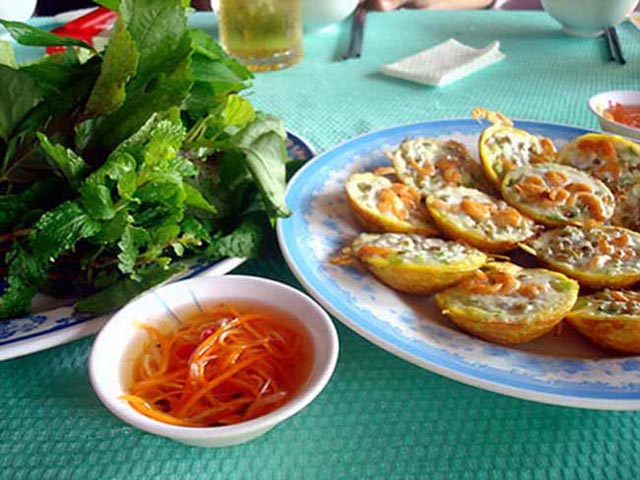 Bánh khọt Bình Dương món ăn dân dã được ưa chuộng