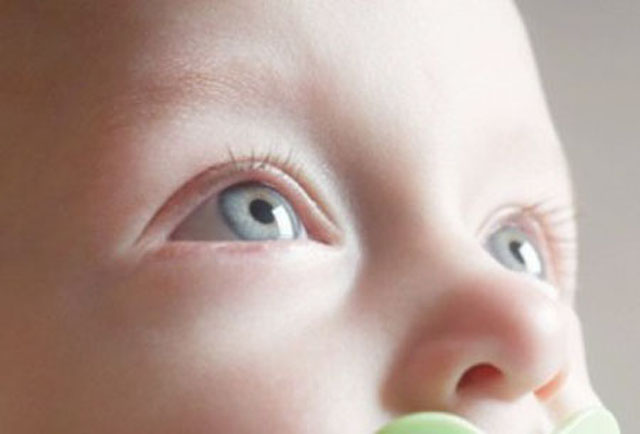 Võng mạc ở trẻ sinh non - Tìm hiểu bệnh lý võng mạc ở trẻ sinh non