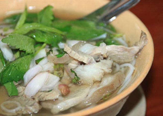 Bún tiêu giò món ăn đặc sắc Sóc Trăng