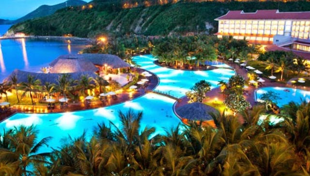 Cách đi Đảo Hòn Mun