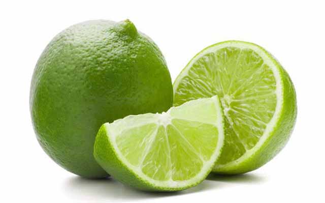 Cách làm mờ sẹo thâm ở chân