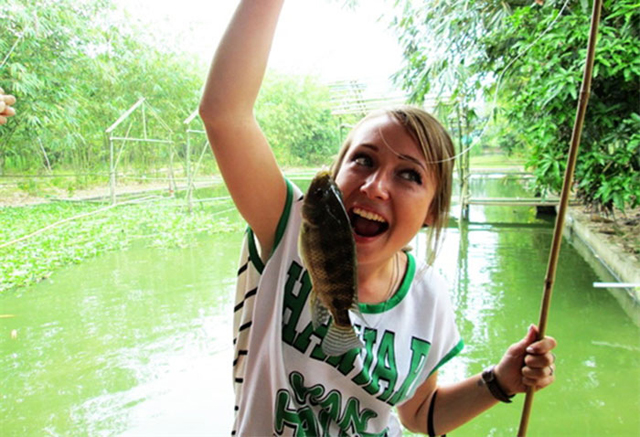 Câu cá thư giản khu du lịch sinh thái Hầm Hô