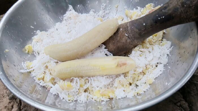 Chế biến chuối quết dừa