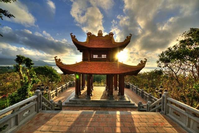 Bật mí quy trình đi lễ ở Côn Đảo vào ban đêm