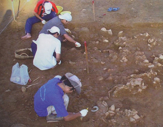 Di chỉ khảo cổ học Mỹ Lộc (Gò Đá - Gò Chùa) tỉnh Bình Dương