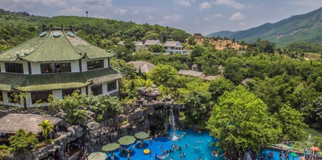 Núi Thần Tài ở đâu