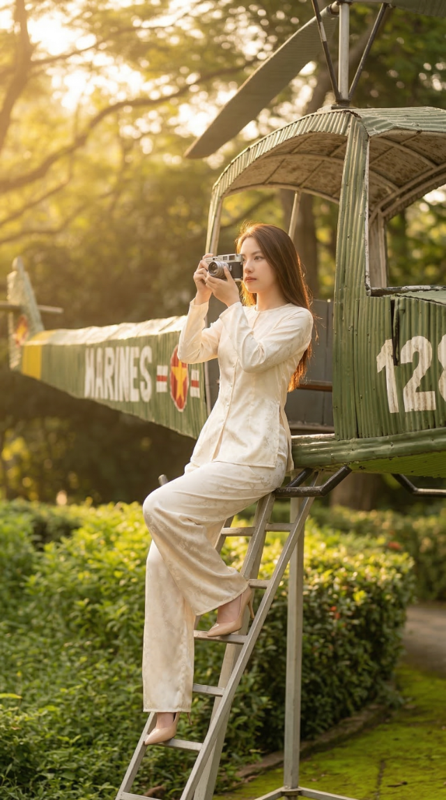 Chụp ảnh nghệ thuật bên trực thăng lịch sử