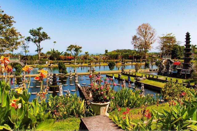 Vẻ đẹp kiến trúc - thiên nhiên