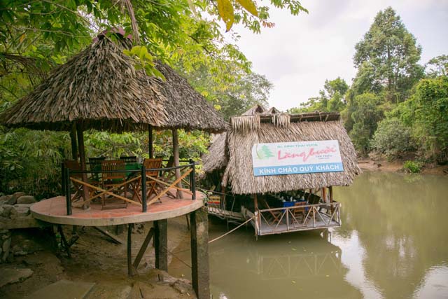 Làng bưởi Tân Triều