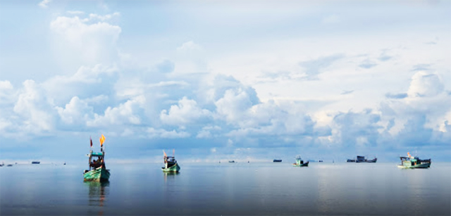 Làng chài Bãi tắm Khem