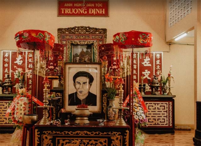 Lăng mộ và đền thờ Trương Định Gò Công, Tiền Giang