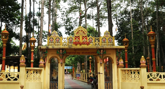 Kiến trúc chùa Âng Trà Vinh