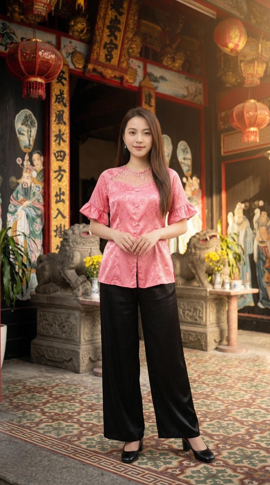 Nhà cổ Huỳnh Thủy Lê Đồng Tháp: Gian kiến trúc Hoa