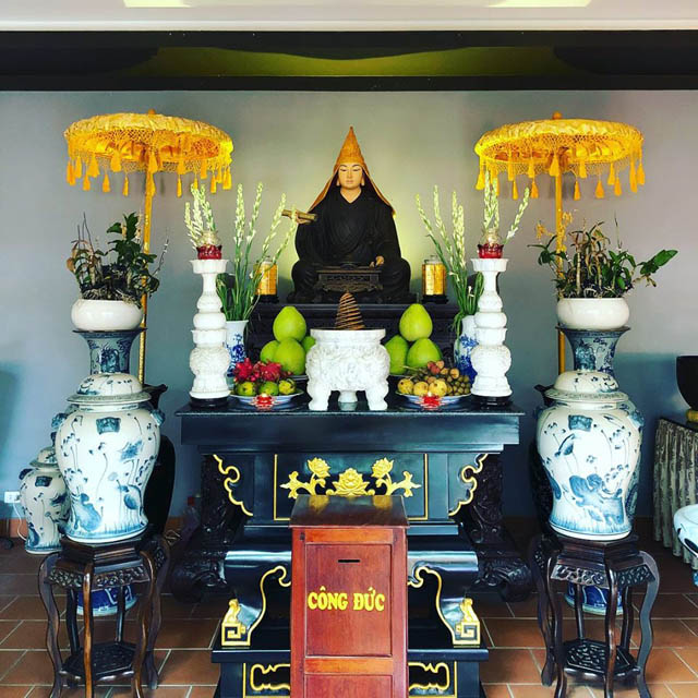 Nơi thờ cúng bà Phù Dung