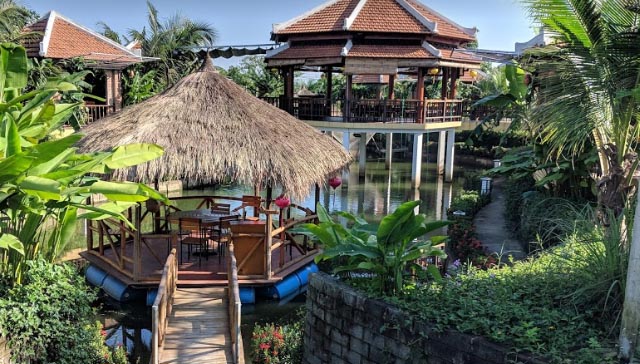Review Làng Rau Trà Quế