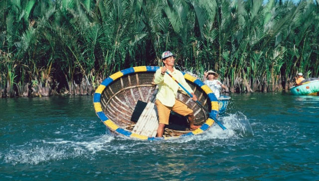 Rừng Bảy Mẫu có gì