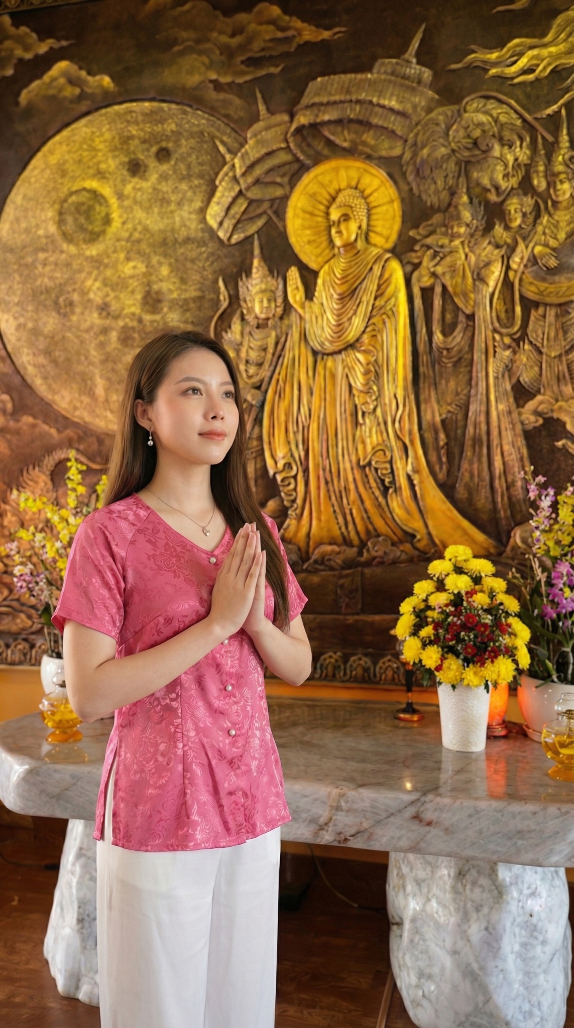 Phù điêu Phật giáo tinh xảo