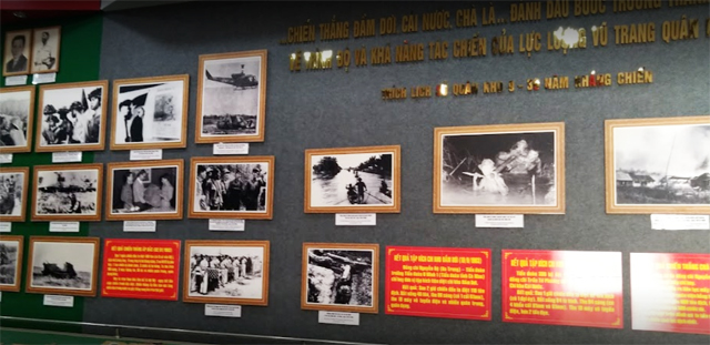 Trưng bài bảo tàng Khu 9 Cần Thơ