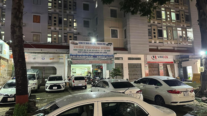 Ô tô tự lái Trần Trường Hưng