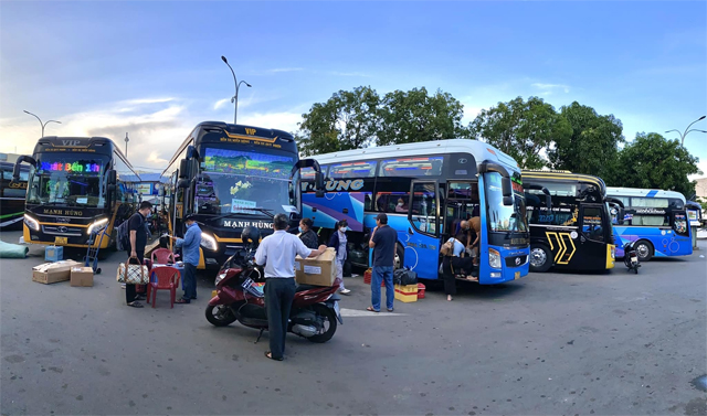 Hình ảnh xe Mạnh Hùng (Bình Định) tuyến Bình Định - Sài Gòn