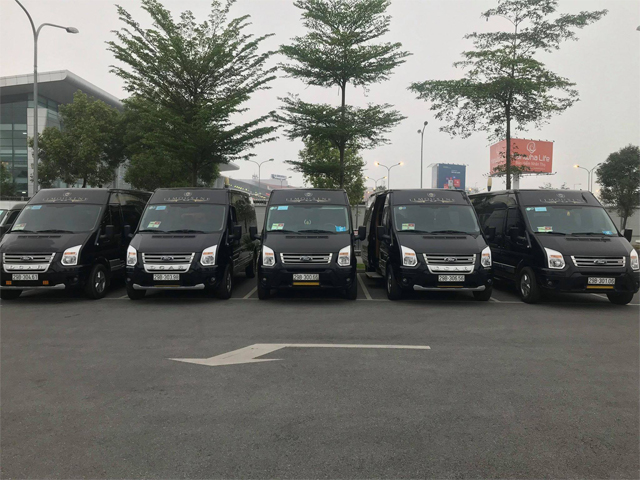 Xe Phương Nguyên Limo từ Nghệ An đi Hà Nội (Nước Ngầm, Ngọc Hồi, Hoàng Mai, Linh Đàm)