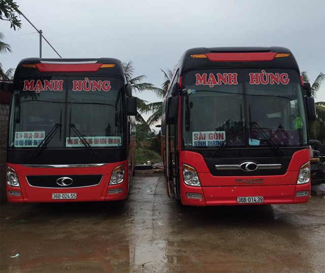 Xe Quang Tâm - Mạnh Hùng từ Hà Nội đi Thanh Hóa (Biển Hải Tiến, Hoằng Hải, Chợ Hón)