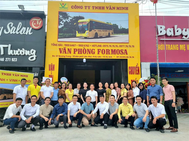 Xe Văn Minh Limousine từ Hà Tĩnh đi Hà Nội (Nước Ngầm, Ngọc Hồi, Hoàng Mai)