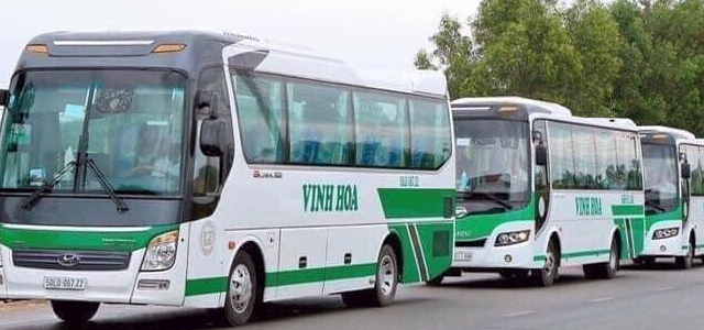 Hình ảnh xe Vinh Hoa tuyến Bình Thuận - Bến xe Miền Đông
